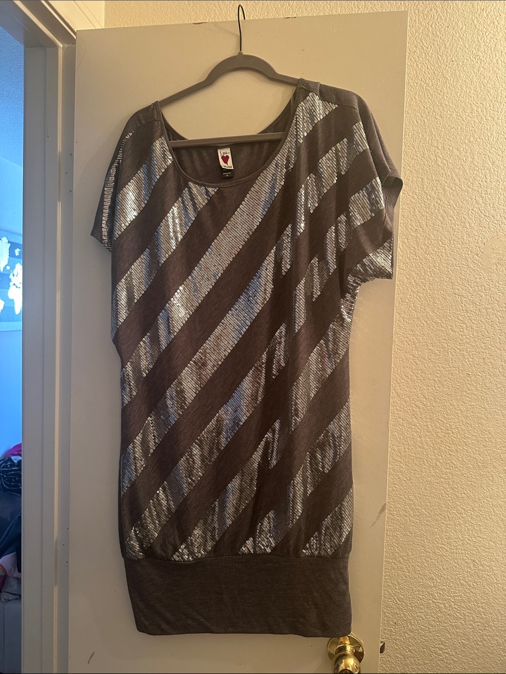 Casual Metallic Stripe Tunic Top - Gray